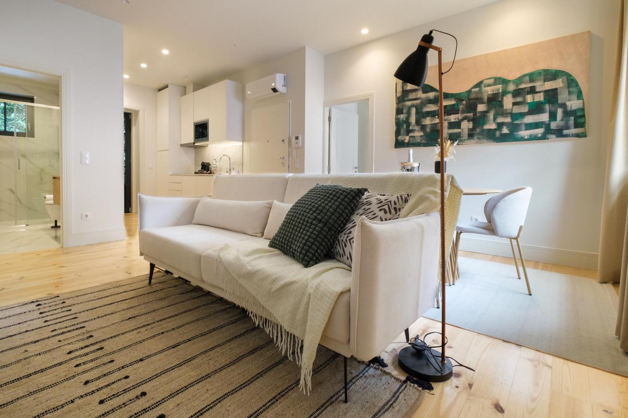 Apartment Art Deco 13 Luxury 2br Downtown Metro Ac Porto